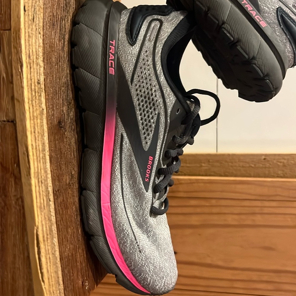 7.5 Brooks Trace gently used